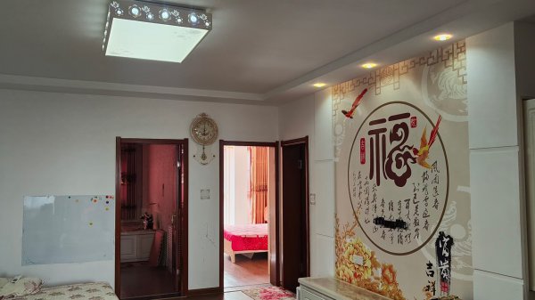 石岛新车站尹格庄社区楼房出租出售，拎包入住