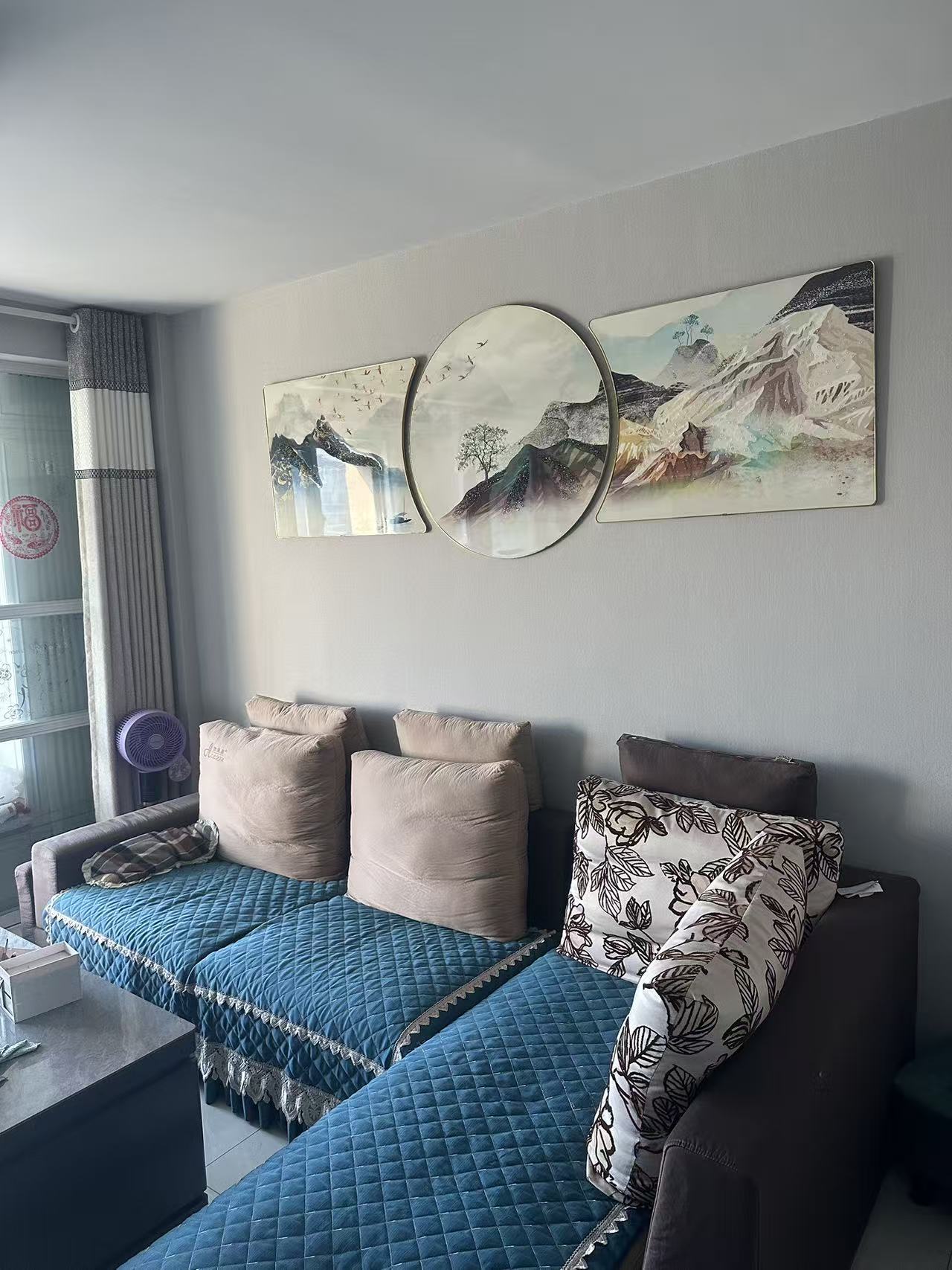 凤凰湖b区前排步梯五楼两室一厅出租