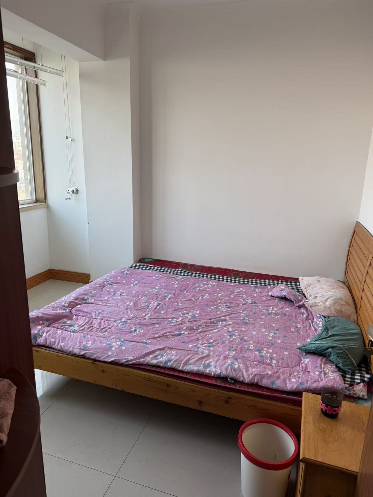 @出租蔚蓝御景一居室小公寓，带部分家电，可短租