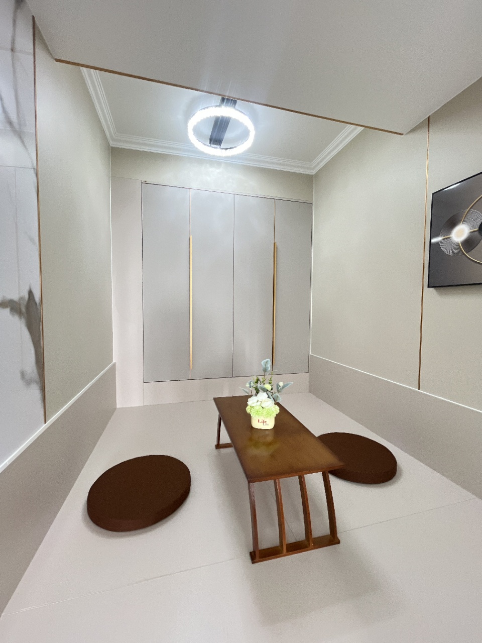 紫光阁电梯精装小两室出售