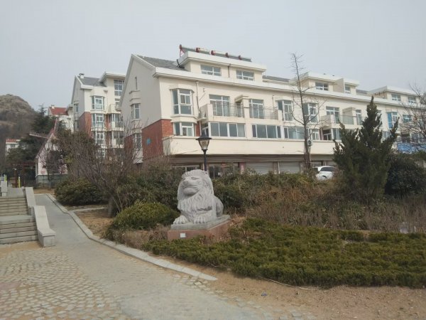 石岛开发区凯旋山海颐园门市房出售